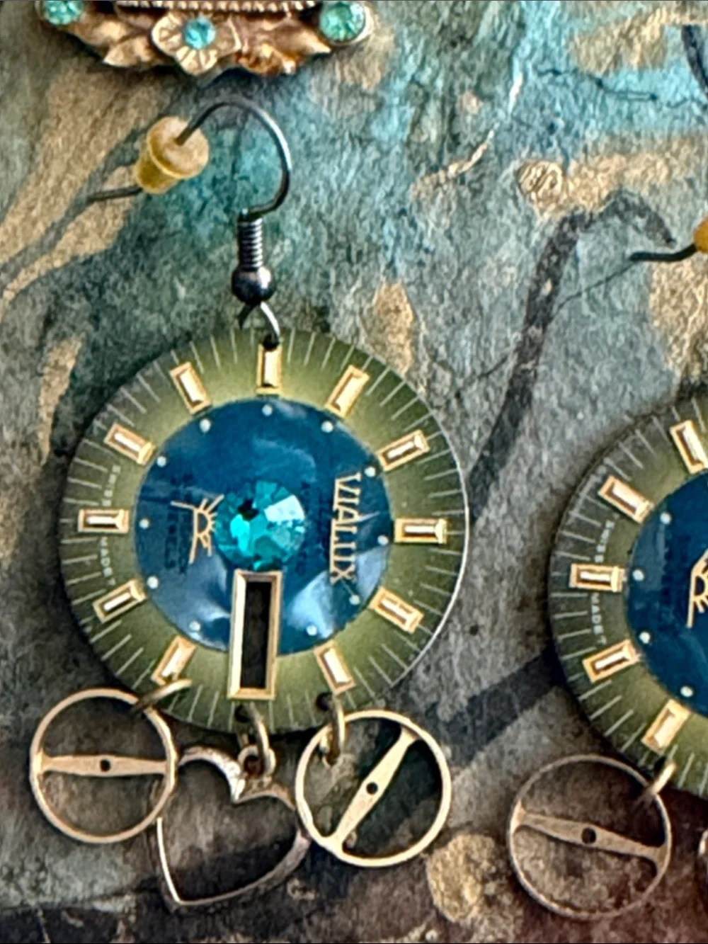 Steam punk watch parts artistic pierced earrings